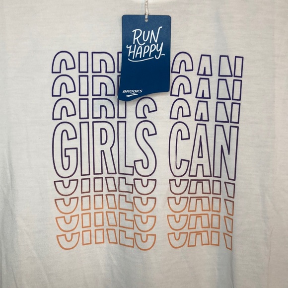 NWT Brooks Running Tee M International Women’s Day - Picture 3 of 11